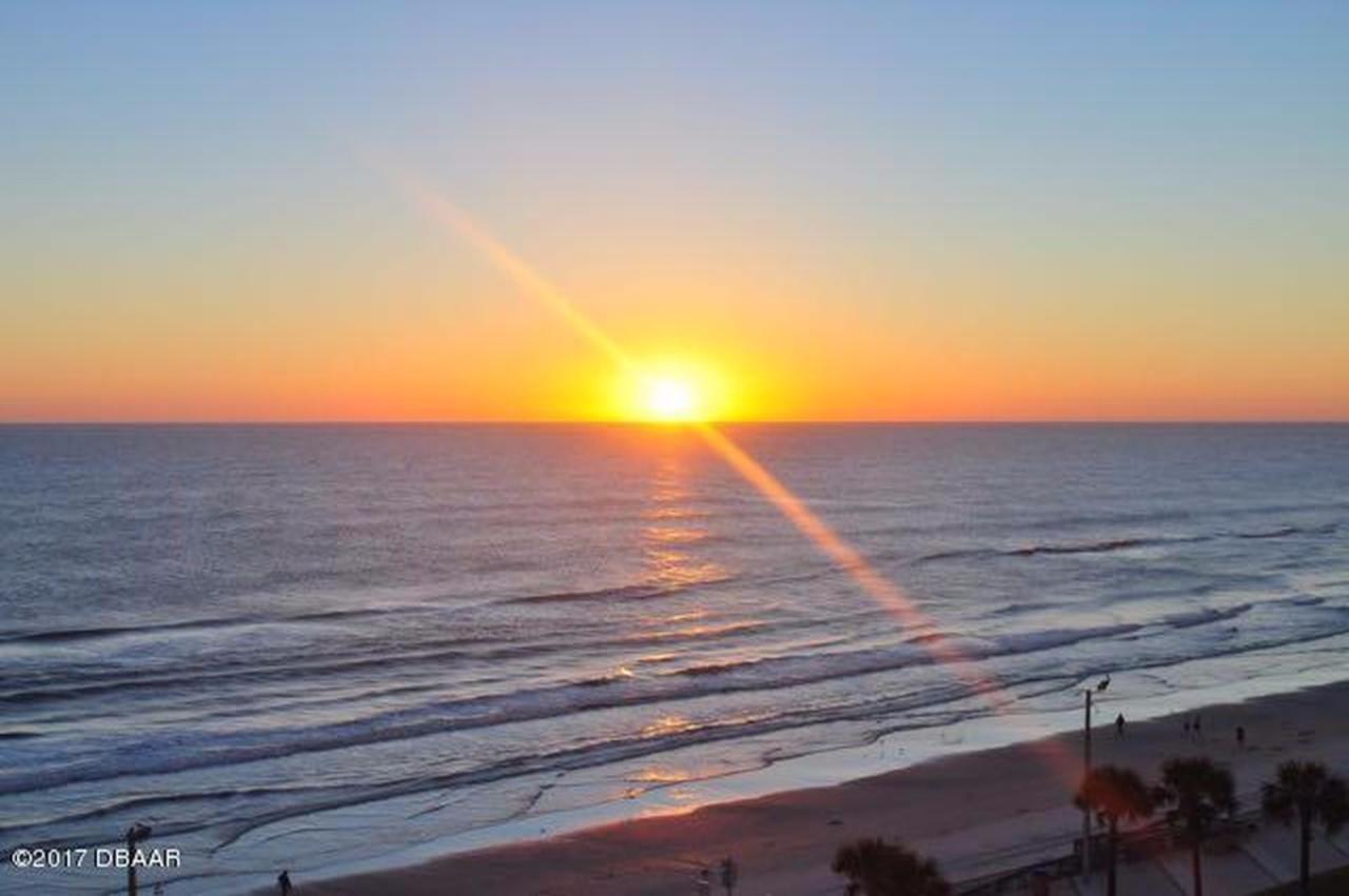 Ocean Walk Resort - Striking Ocean Front View Daytona Beach Exterior photo