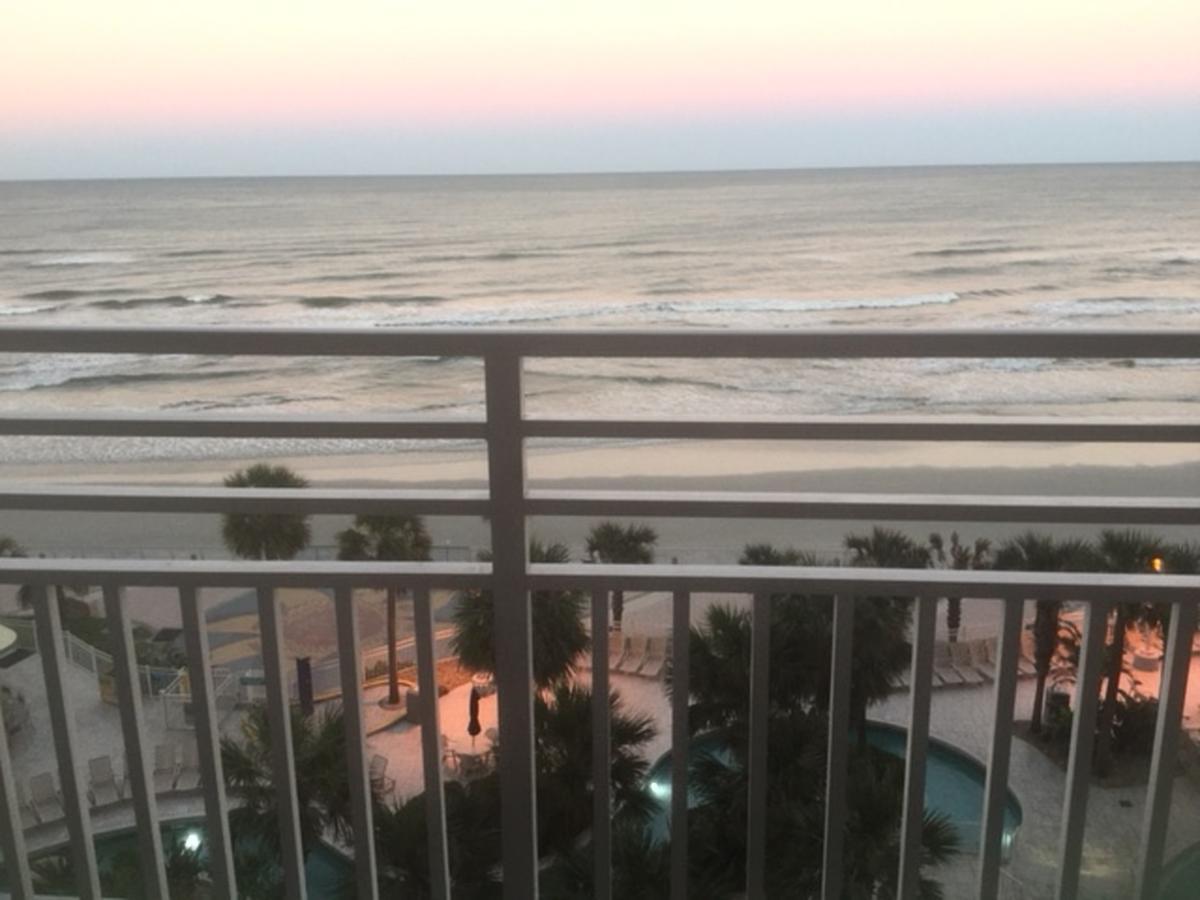 Ocean Walk Resort - Striking Ocean Front View Daytona Beach Exterior photo